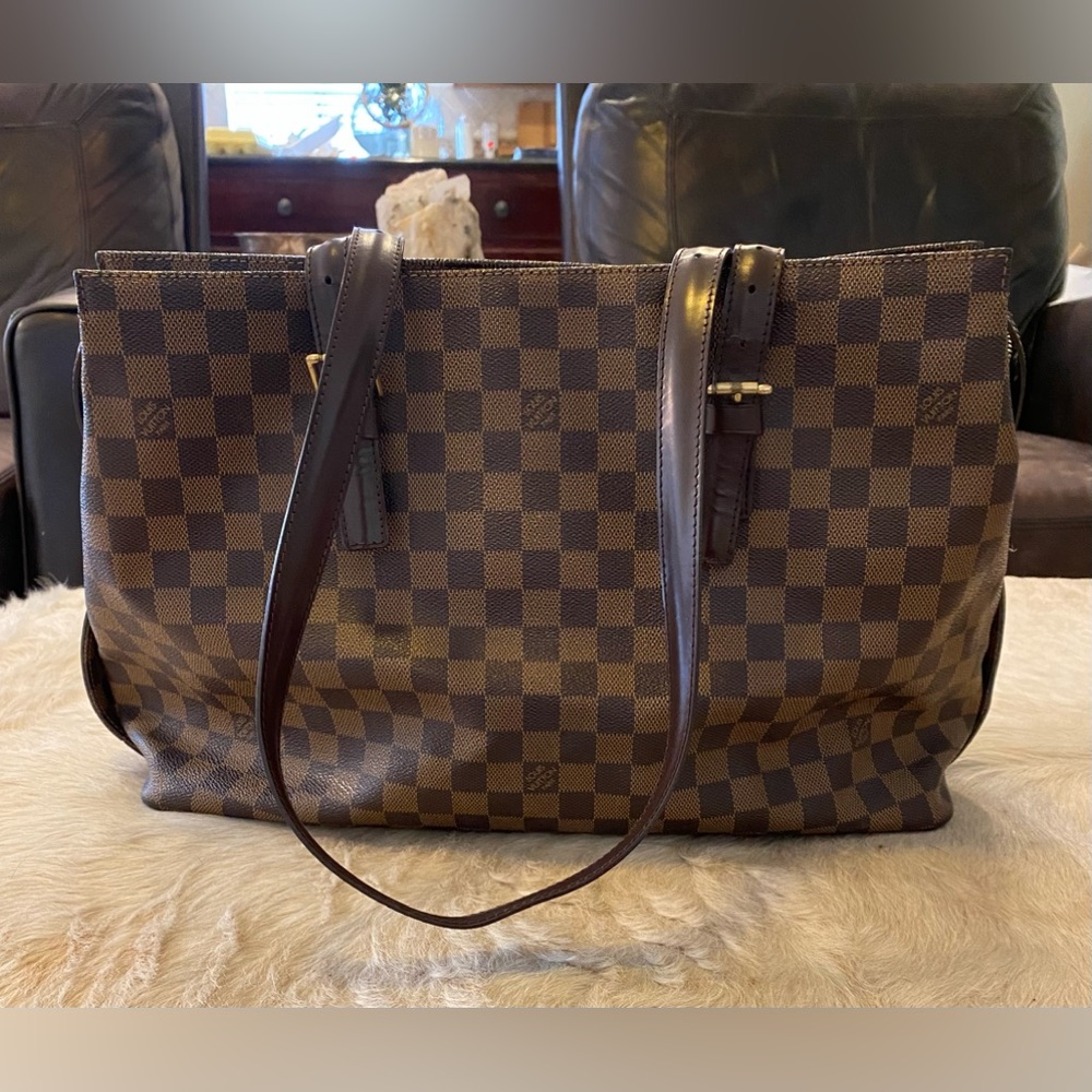 Authentic Louis Vuitton Damier Ebene Chelsea Tote.